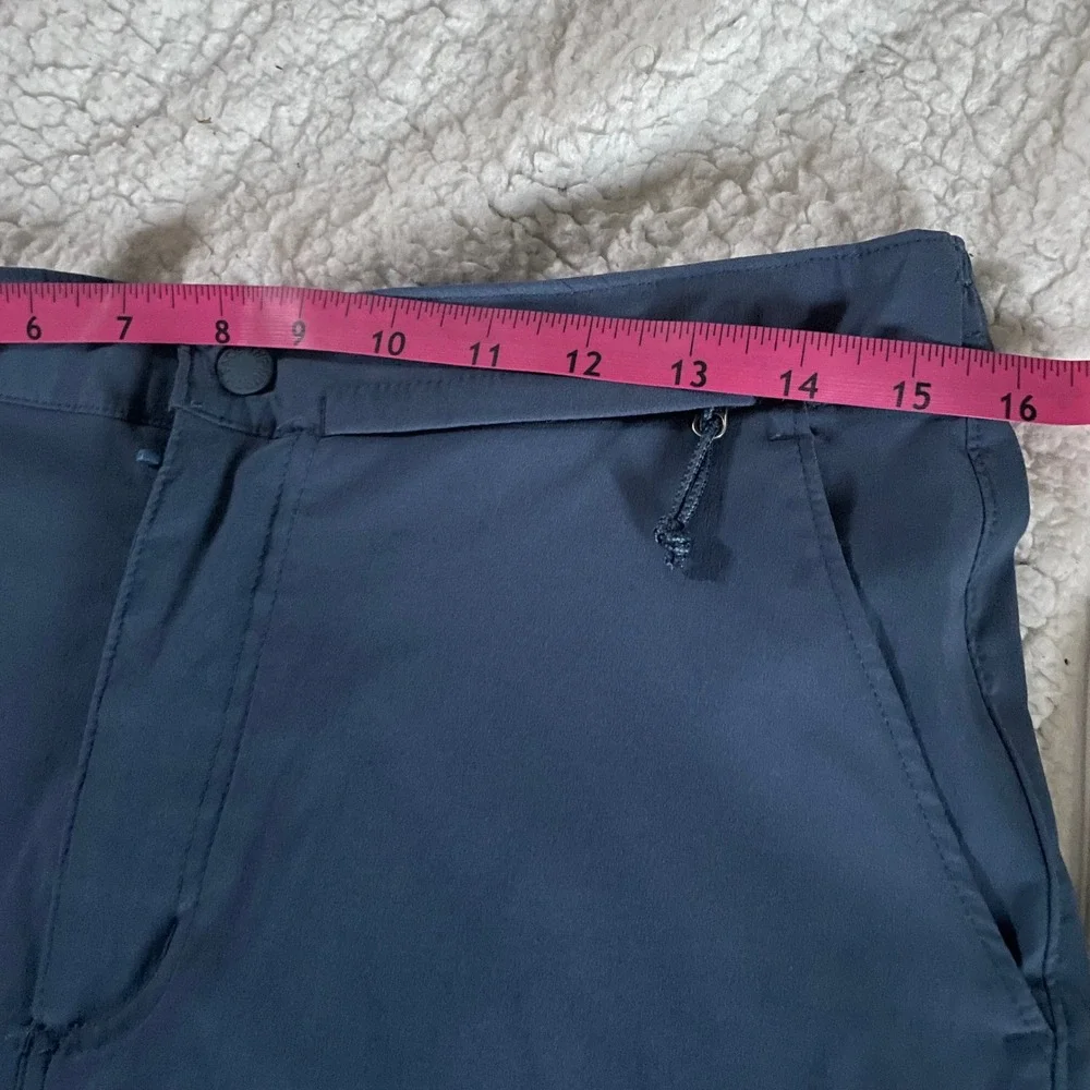 The North Face Mens 32‎ Shorts Blue Outdoor Hiking Casual stretchy Lightweight
